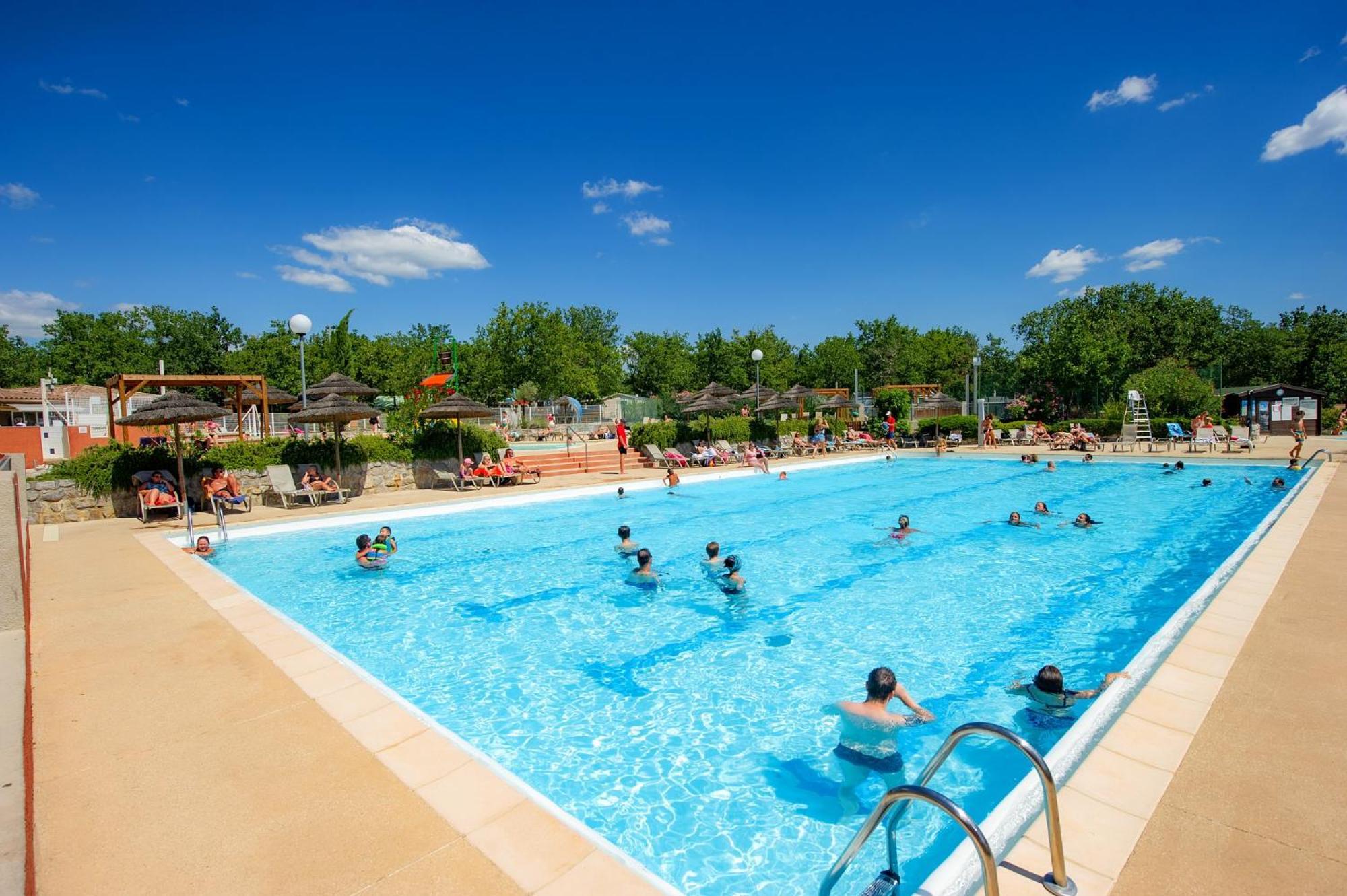 לאגורס Camping Domaine De Chaussy מראה חיצוני תמונה