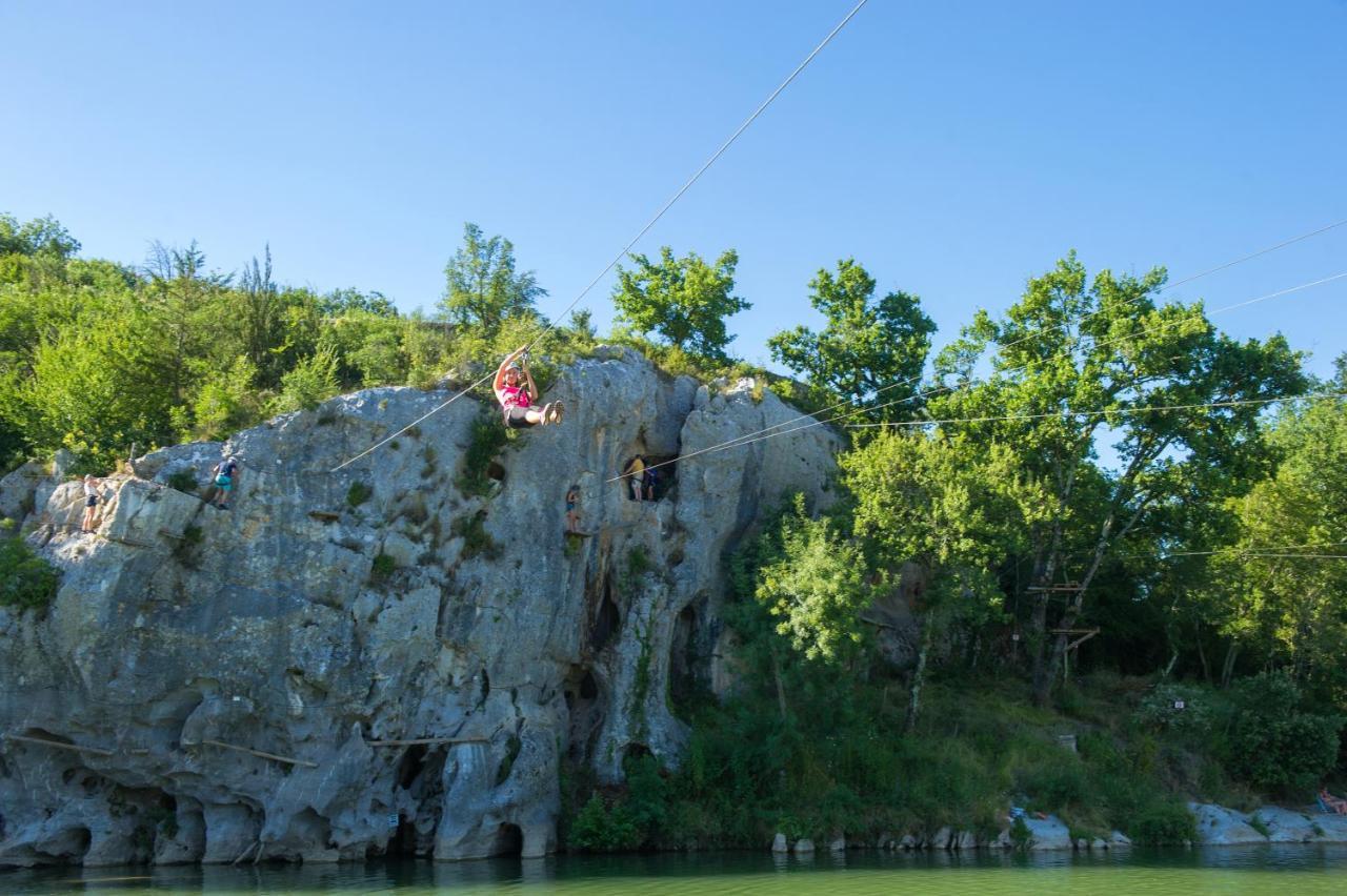 לאגורס Camping Domaine De Chaussy מראה חיצוני תמונה