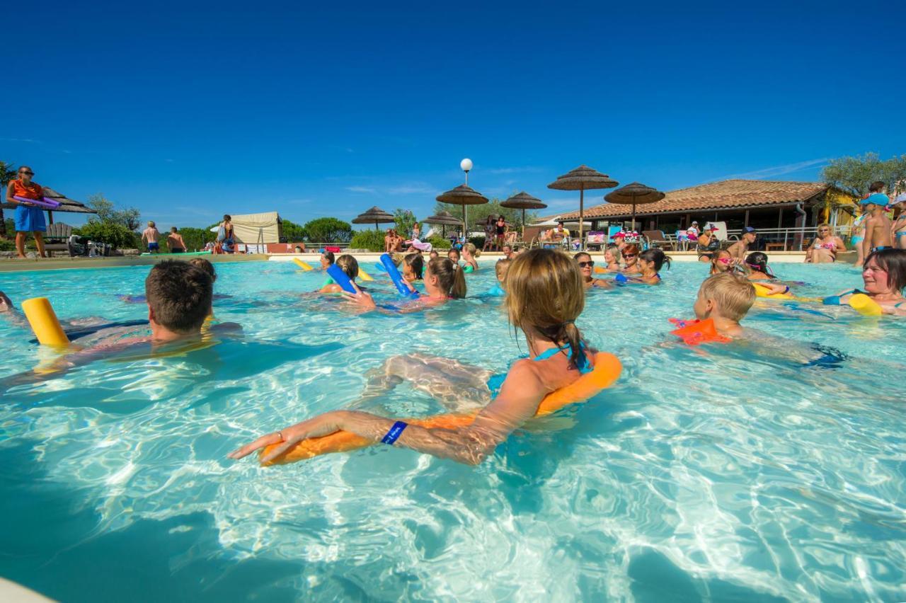 לאגורס Camping Domaine De Chaussy מראה חיצוני תמונה
